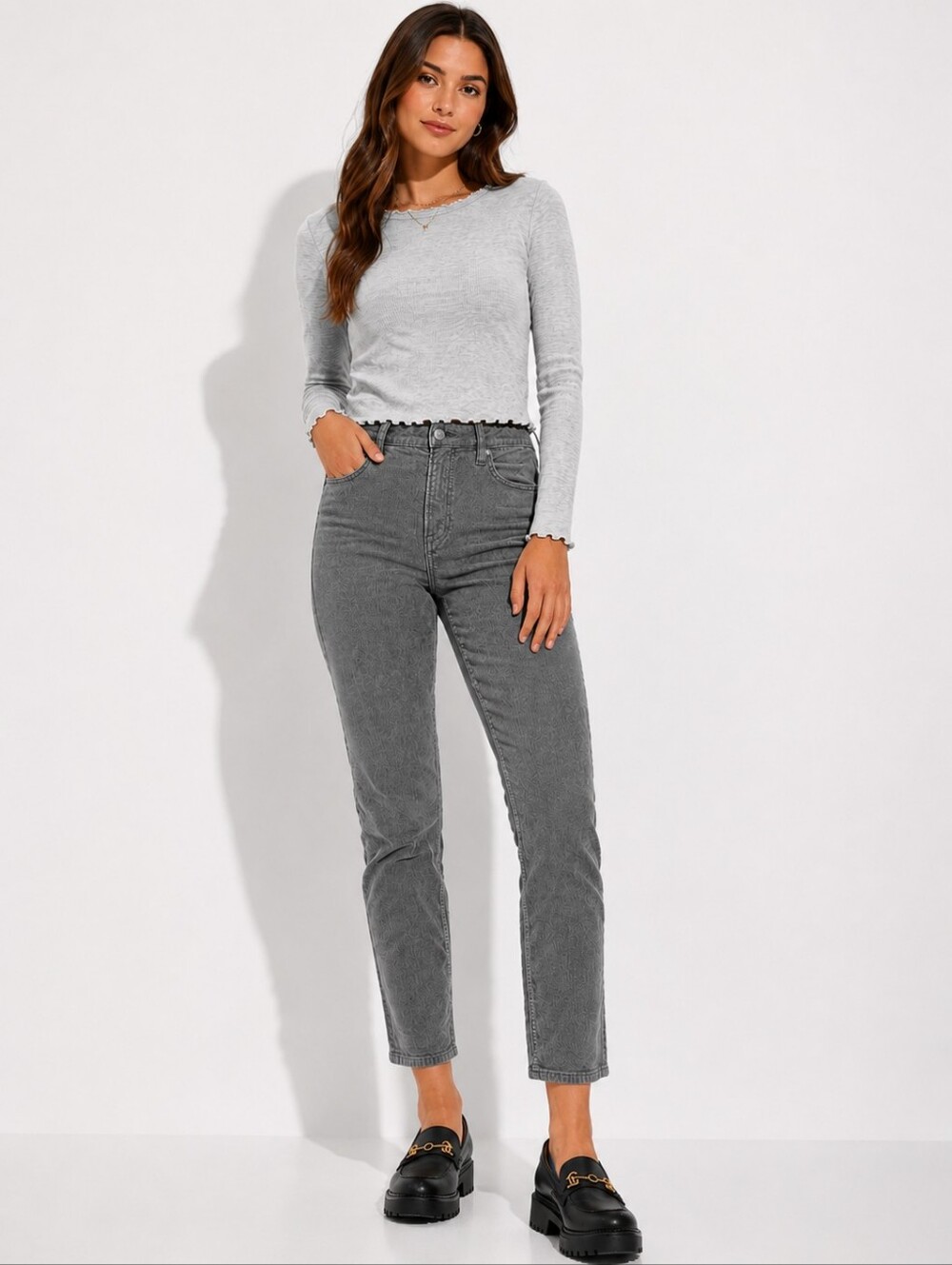 ❤️ AMERICAN EAGLE MOM STRAIGHT CORDUROY JEANS- HIGH RISE, 2 (26)